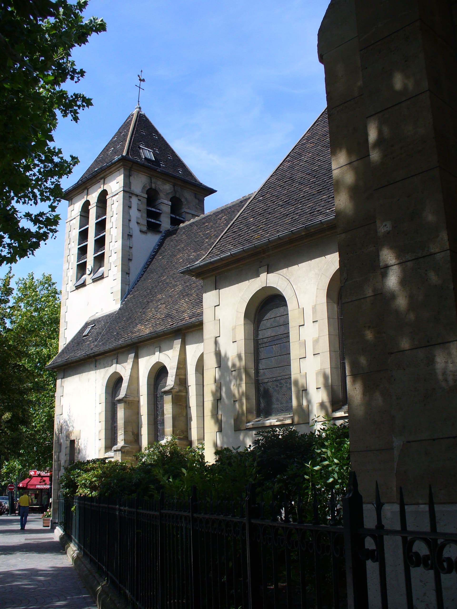 Vue de Clichy - Massages et spas à Clichy